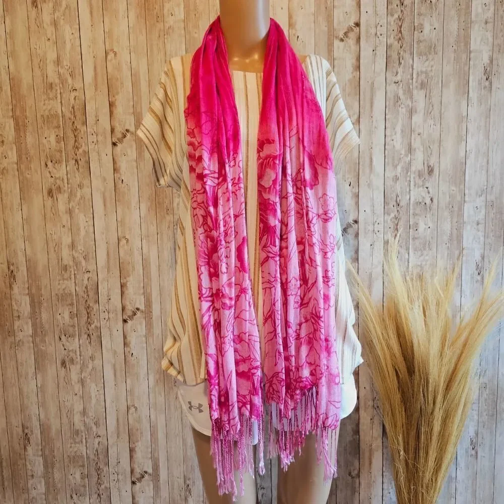 Women's scarf